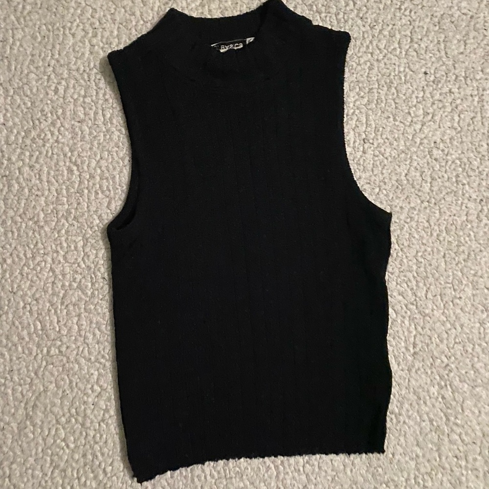black knitted mock neck size small